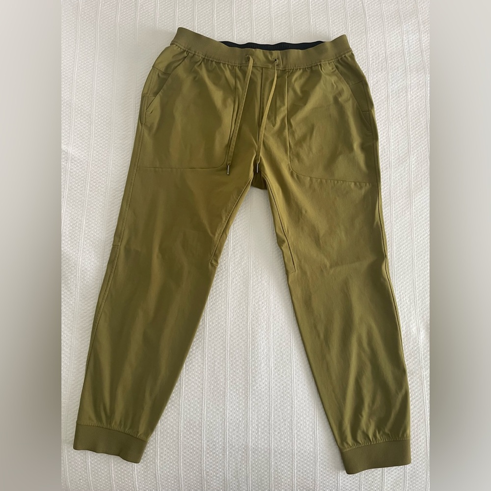 LULULEMON Men’s ABC Jogger XXL, 29 inch inseam, Warpstreme